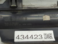 2010 Volkswagen Passat Engine Cover - Oemusedautoparts1.com