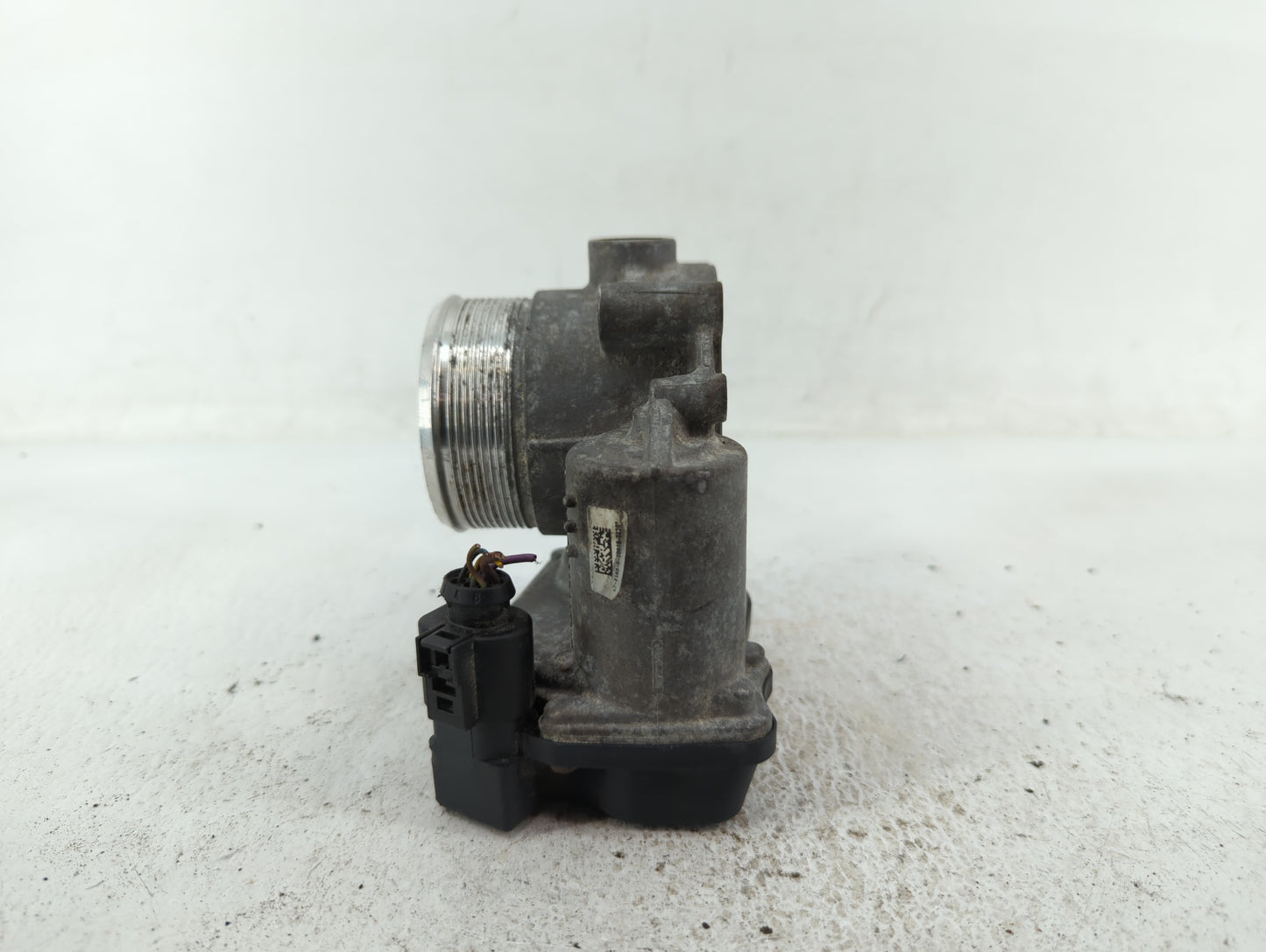 2006-2010 Volkswagen Passat Throttle Body P/N:06F 133 062 G 06F 133 062 Q Fits OEM Used Auto Parts - Oemusedautoparts1.com