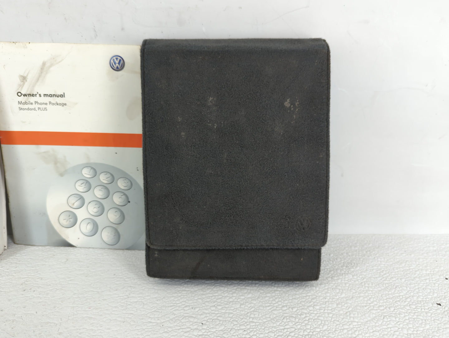 2010 Volkswagen Passat Owners Manual Book Guide OEM Used Auto Parts - Oemusedautoparts1.com