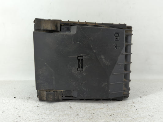 2008-2010 Volkswagen Passat Fusebox Fuse Box Panel Relay Module P/N:3C0 937 125 3C0 937 125 A Fits OEM Used Auto Parts - Oem