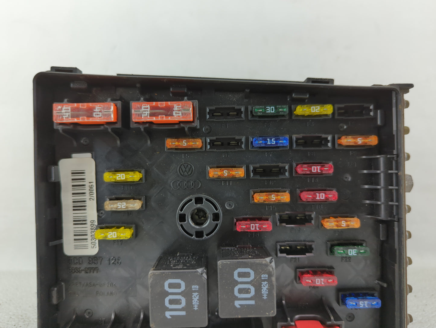 2008-2010 Volkswagen Passat Fusebox Fuse Box Panel Relay Module P/N:3C0 937 125 3C0 937 125 A Fits OEM Used Auto Parts - Oem