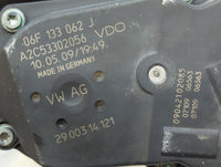 2006-2010 Volkswagen Passat Throttle Body P/N:06F 133 062 J Fits OEM Used Auto Parts - Oemusedautoparts1.com