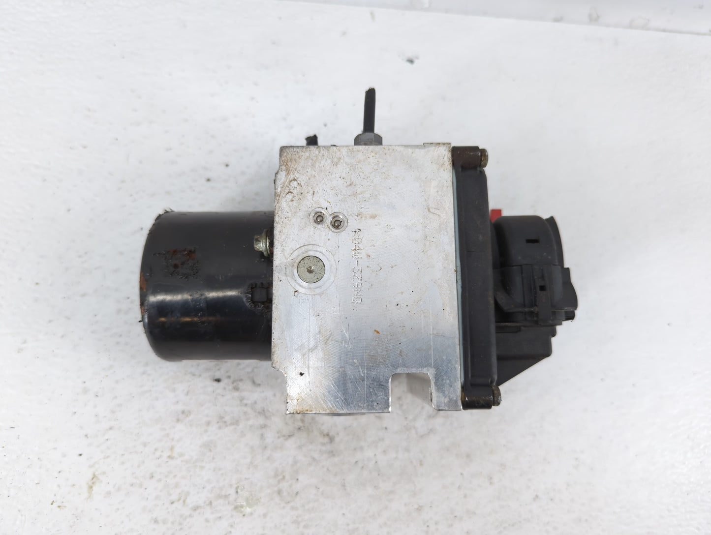 2009-2010 Volkswagen Passat ABS Pump Control Module Replacement P/N:3C0 614 109 AF Fits Fits 2009 2010 OEM Used Auto Parts -