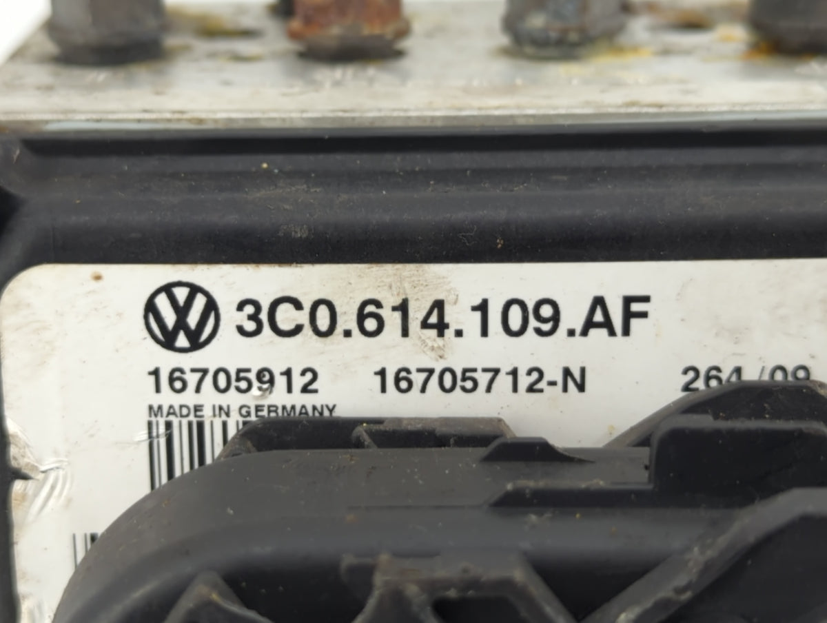 2009-2010 Volkswagen Passat Anti-Lock Brake ABS Pump Module Actuator OEM P/N:3C0 614 109 AF Fits Fits 2009 2010 OEM Used Aut