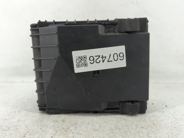 2008-2010 Volkswagen Passat Fusebox Fuse Box Panel Relay Module P/N:6359-2777 3C0 937 125 Fits OEM Used Auto Parts - Oemused