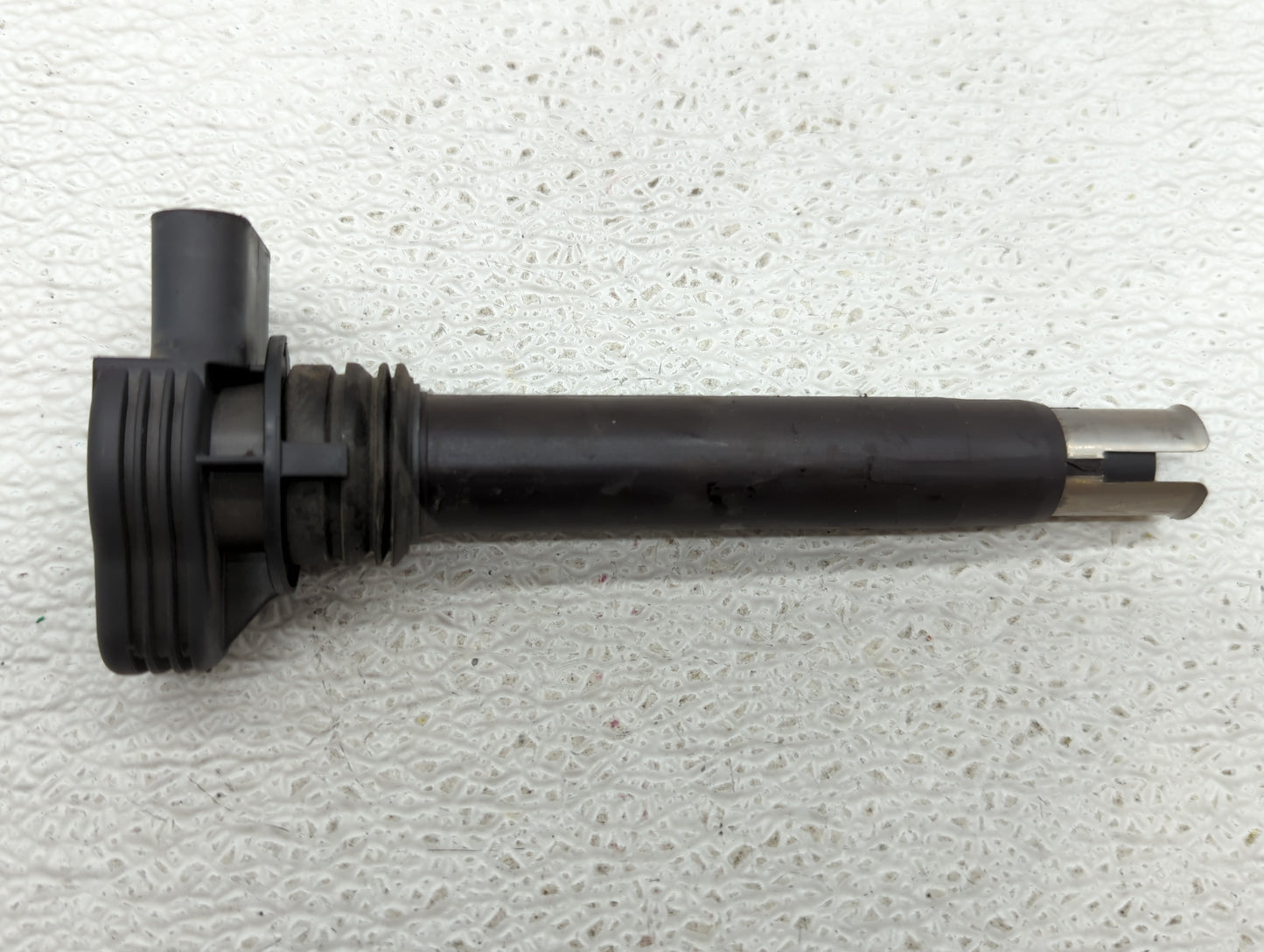 2008-2010 Volkswagen Passat Ignition Coil Igniter Pack - Oemusedautoparts1.com
