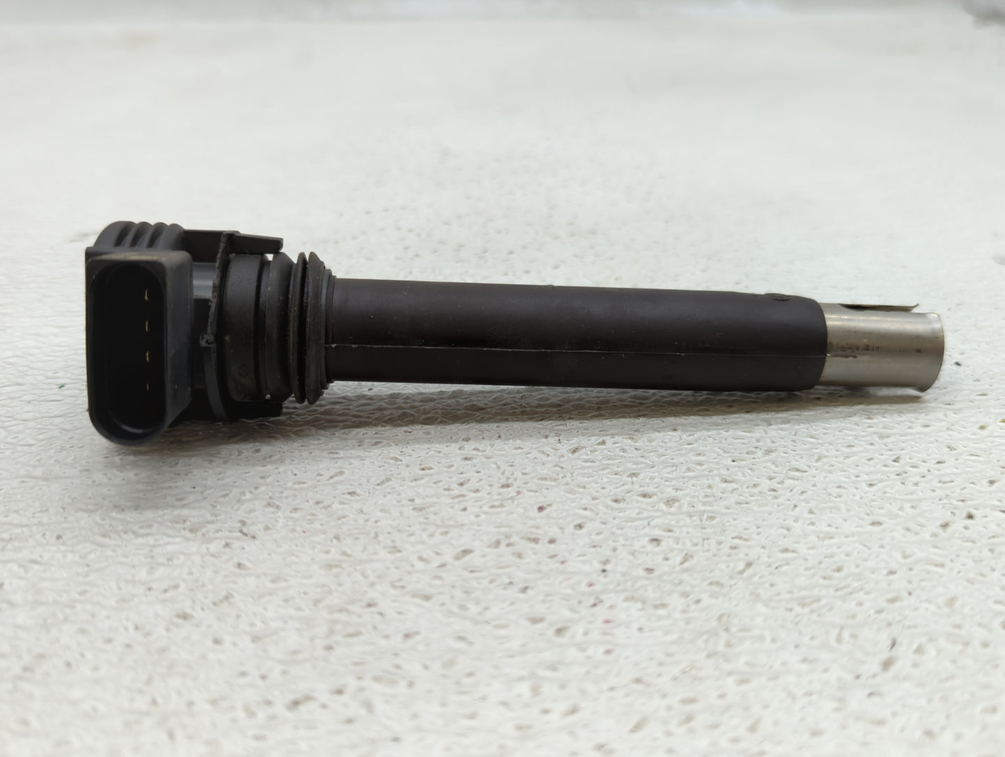 2008-2010 Volkswagen Passat Ignition Coil Igniter Pack - Oemusedautoparts1.com