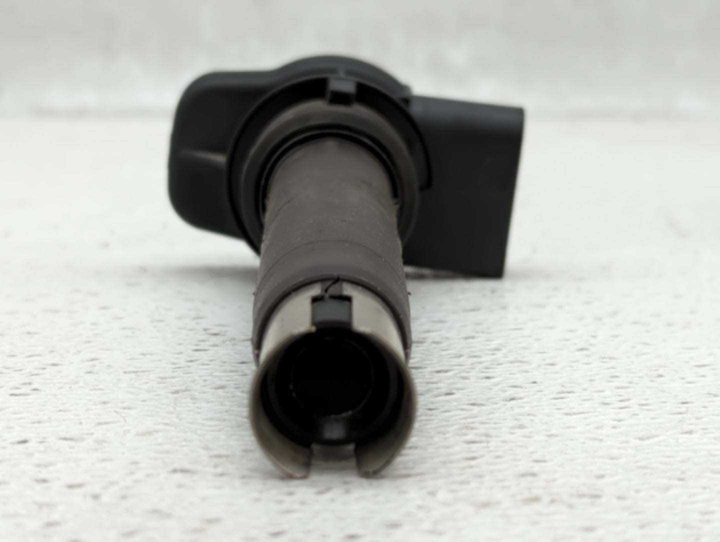 2008-2010 Volkswagen Passat Ignition Coil Igniter Pack - Oemusedautoparts1.com