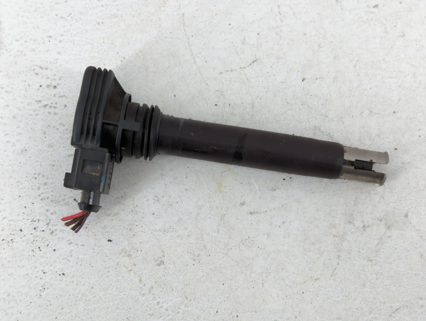 2008-2010 Volkswagen Passat Ignition Coil Igniter Pack - Oemusedautoparts1.com