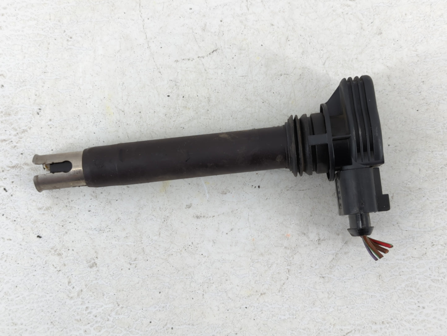2008-2010 Volkswagen Passat Ignition Coil Igniter Pack - Oemusedautoparts1.com