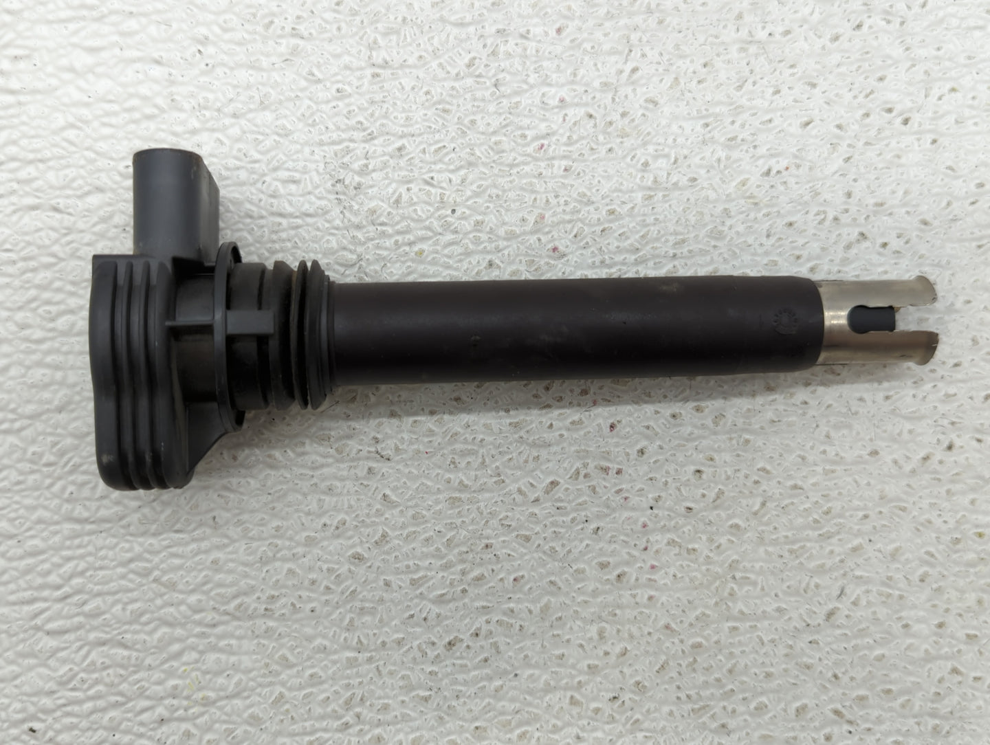 2008-2010 Volkswagen Passat Ignition Coil Igniter Pack - Oemusedautoparts1.com