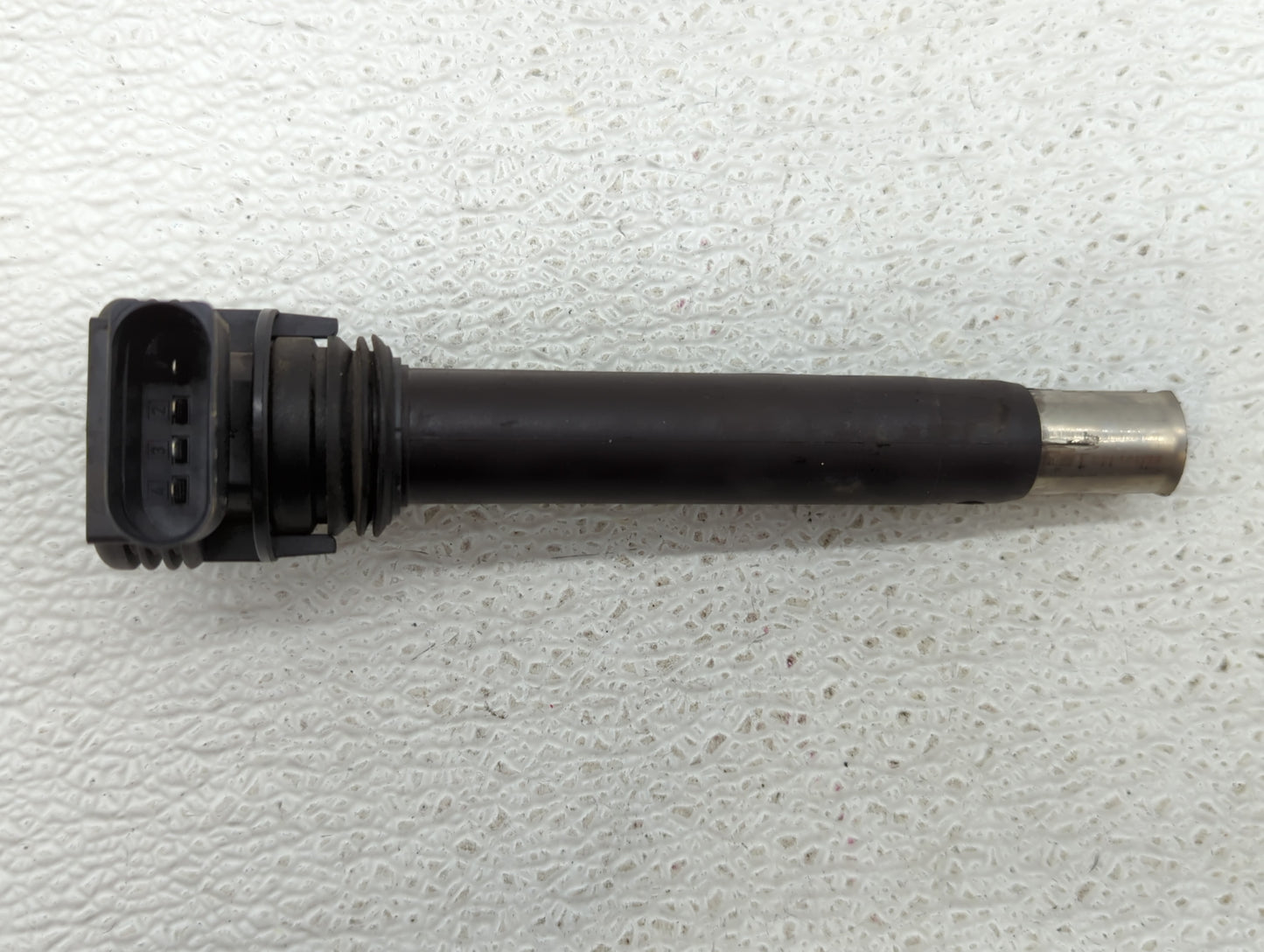2008-2010 Volkswagen Passat Ignition Coil Igniter Pack - Oemusedautoparts1.com
