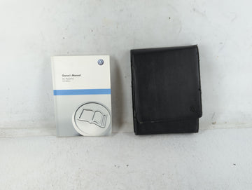 2010 Volkswagen Passat Owners Manual Book Guide OEM Used Auto Parts - Oemusedautoparts1.com
