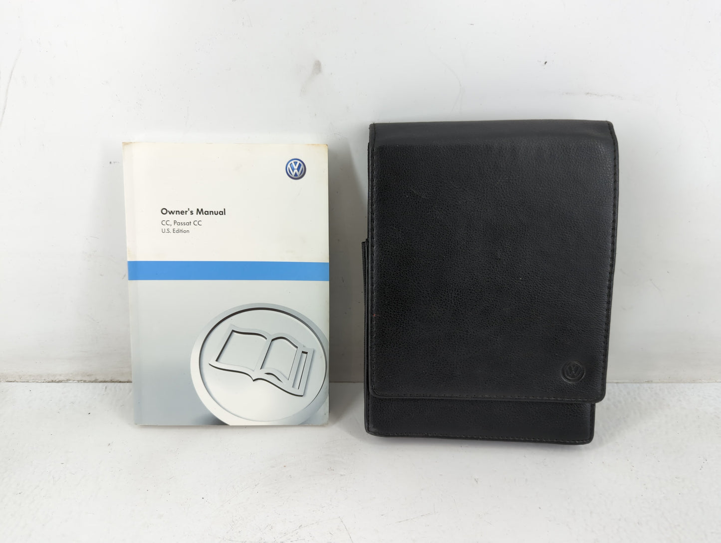 2010 Volkswagen Passat Owners Manual Book Guide OEM Used Auto Parts - Oemusedautoparts1.com