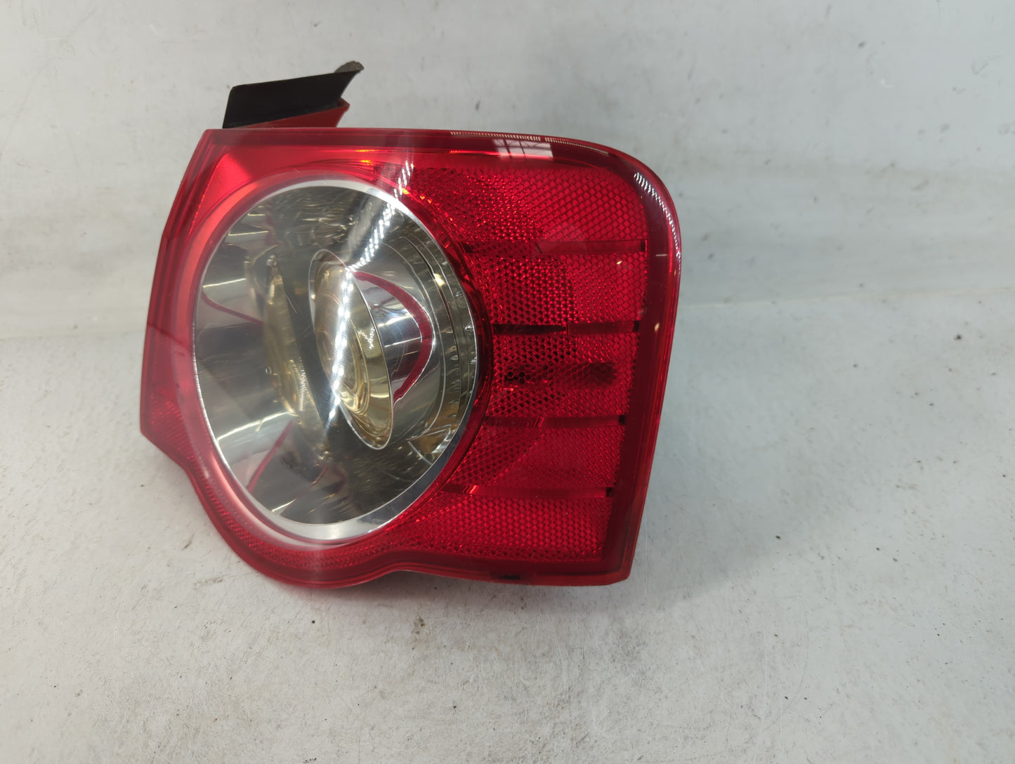 2006-2010 Volkswagen Passat Tail Light Assembly Passenger Right OEM P/N:ZSB 3C5 945 096 D Fits Fits 2006 2007 2008 2009 2010