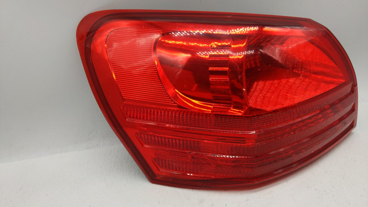 2010 Volkswagen Passat Tail Light Assembly Driver Left OEM P/N:3C5.945.096J Fits Fits 2008 2009 OEM Used Auto Parts - Oemuse