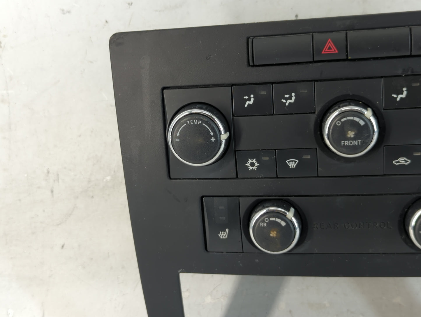 2009-2011 Volkswagen Routan Climate Control Module Temperature AC/Heater Replacement P/N:P55111869AE Fits Fits 2009 2010 201