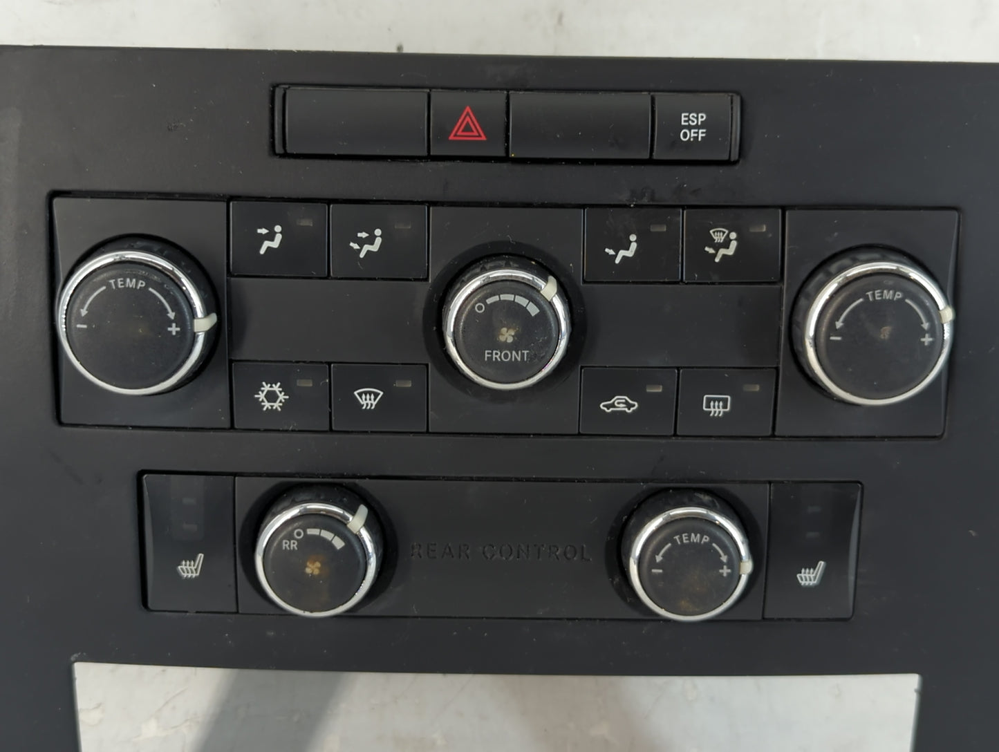 2009-2011 Volkswagen Routan Climate Control Module Temperature AC/Heater Replacement P/N:P55111869AE Fits Fits 2009 2010 201