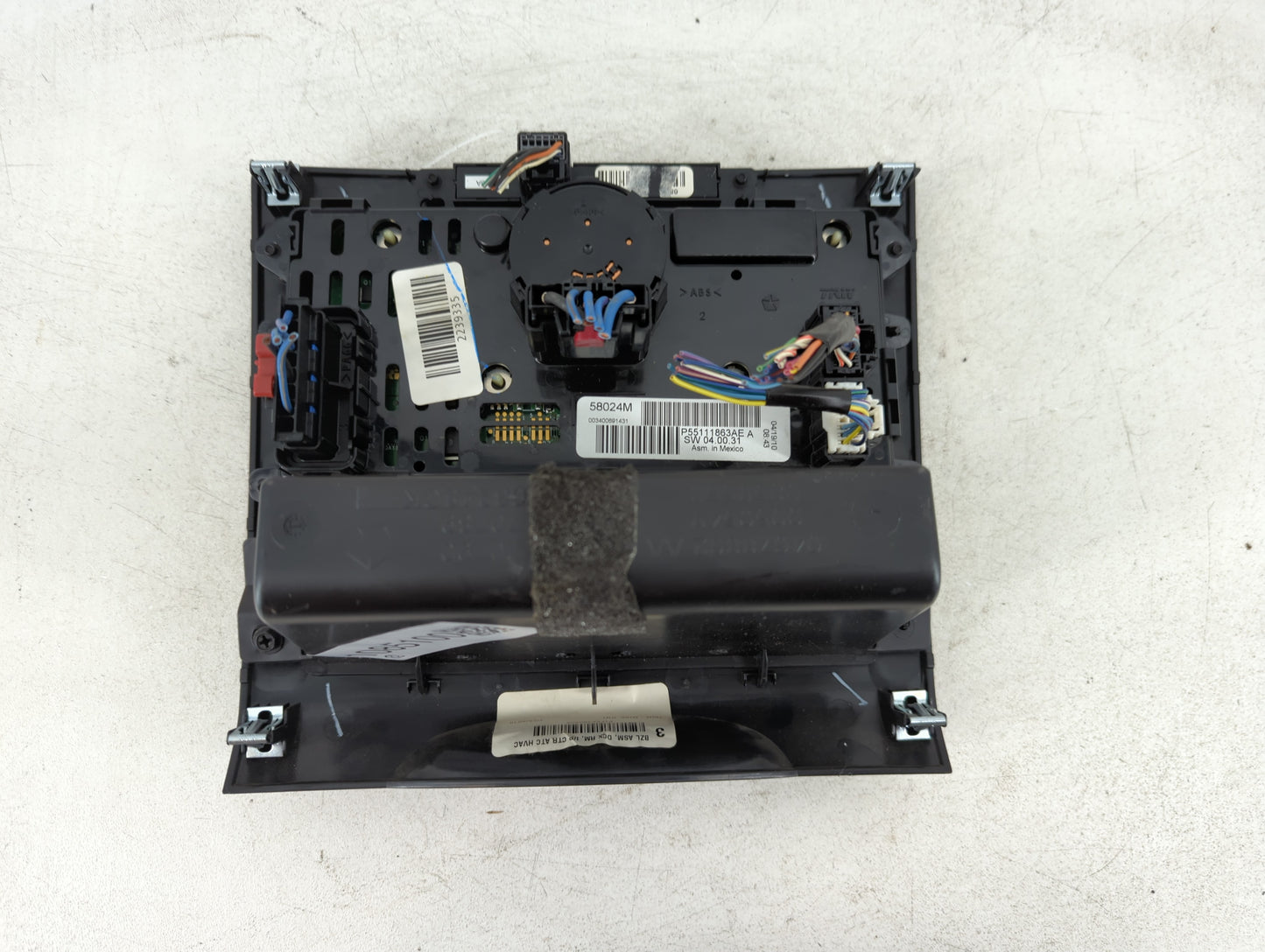 2009-2011 Volkswagen Routan Climate Control Module Temperature AC/Heater Replacement P/N:P55111863AE Fits Fits 2009 2010 201