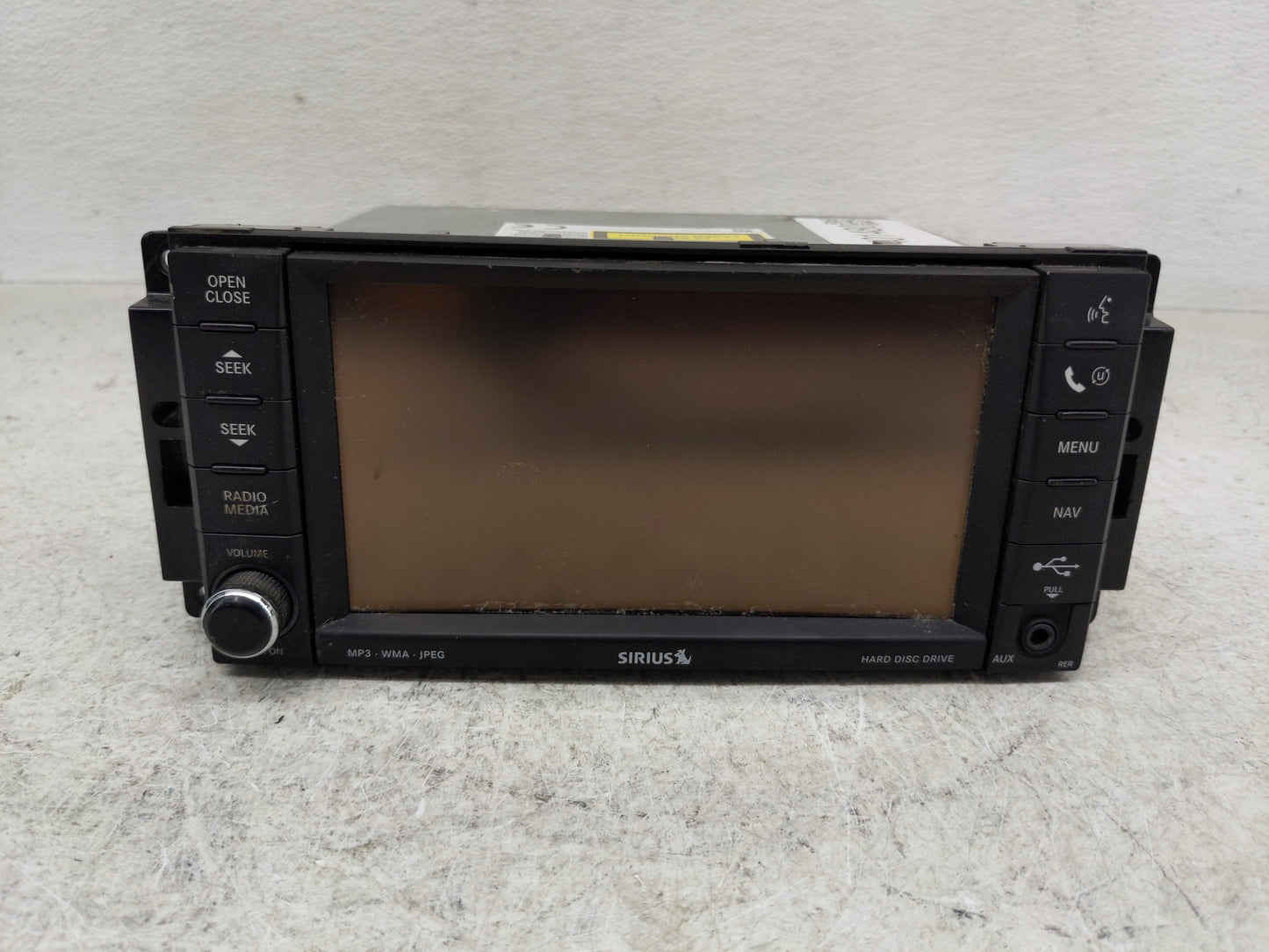2010 Volkswagen Routan Radio AM FM Cd Player Receiver Replacement P/N:P68035025AF Fits OEM Used Auto Parts - Oemusedautopart