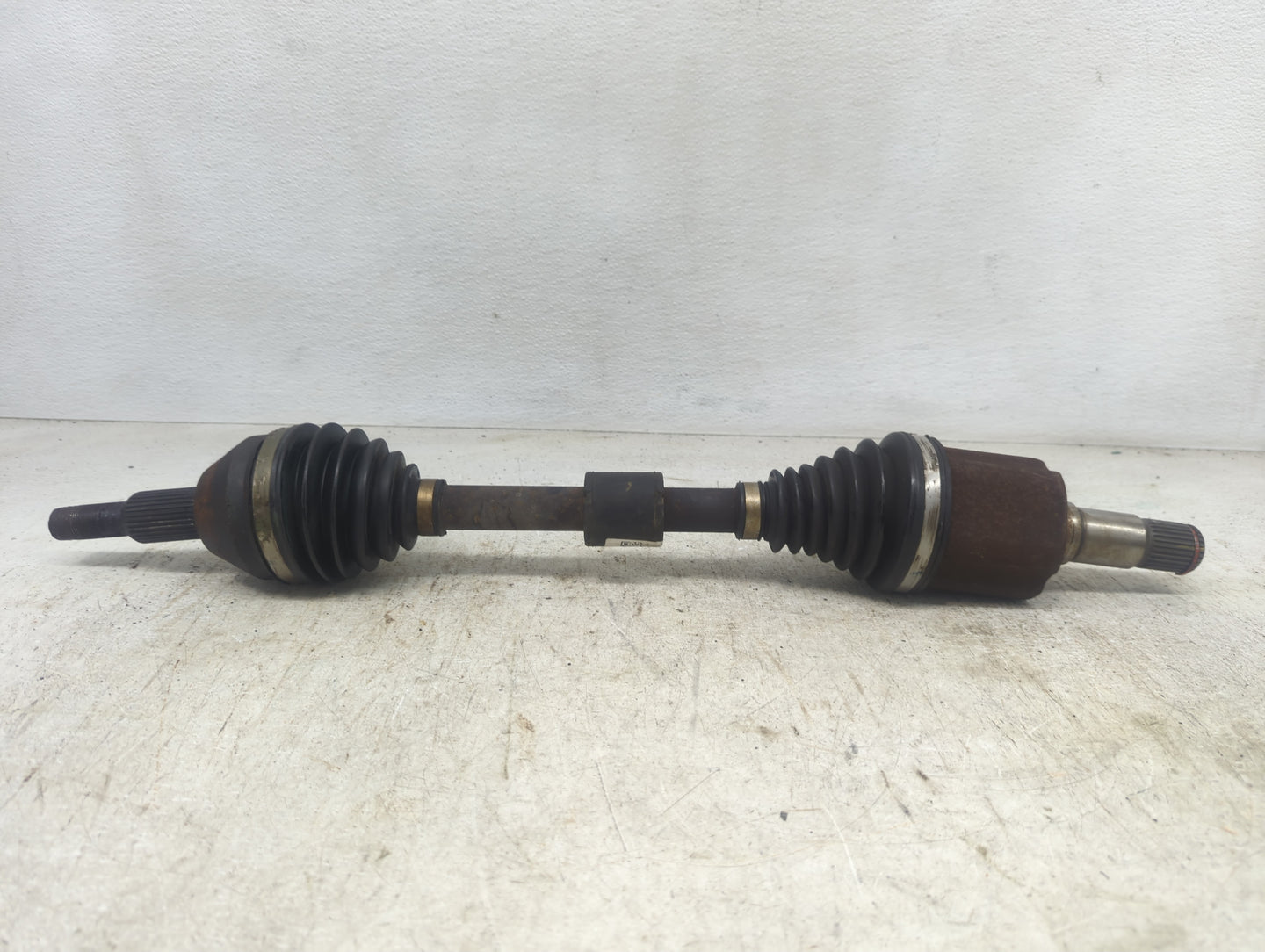 2009-2014 Volkswagen Routan Axle Shaft Front Driver Cv C/v 1428213 - Oemusedautoparts1.com