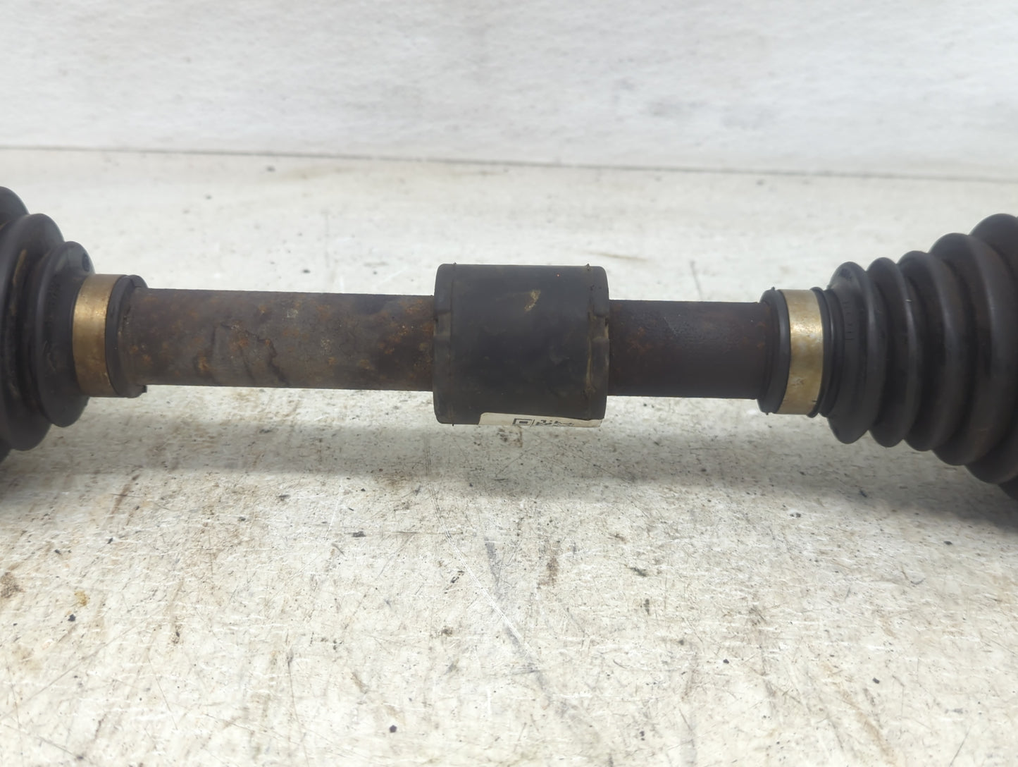 2009-2014 Volkswagen Routan Axle Shaft Front Driver Cv C/v 1428213 - Oemusedautoparts1.com