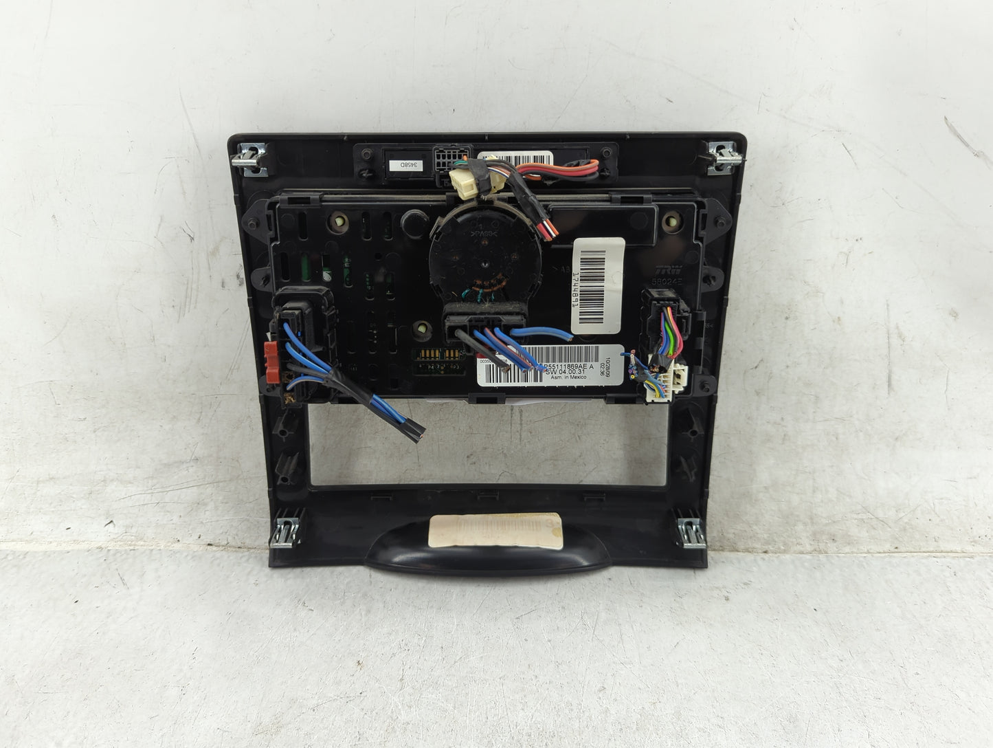 2009-2011 Volkswagen Routan Climate Control Module Temperature AC/Heater Replacement P/N:P55111869AE Fits Fits 2009 2010 201