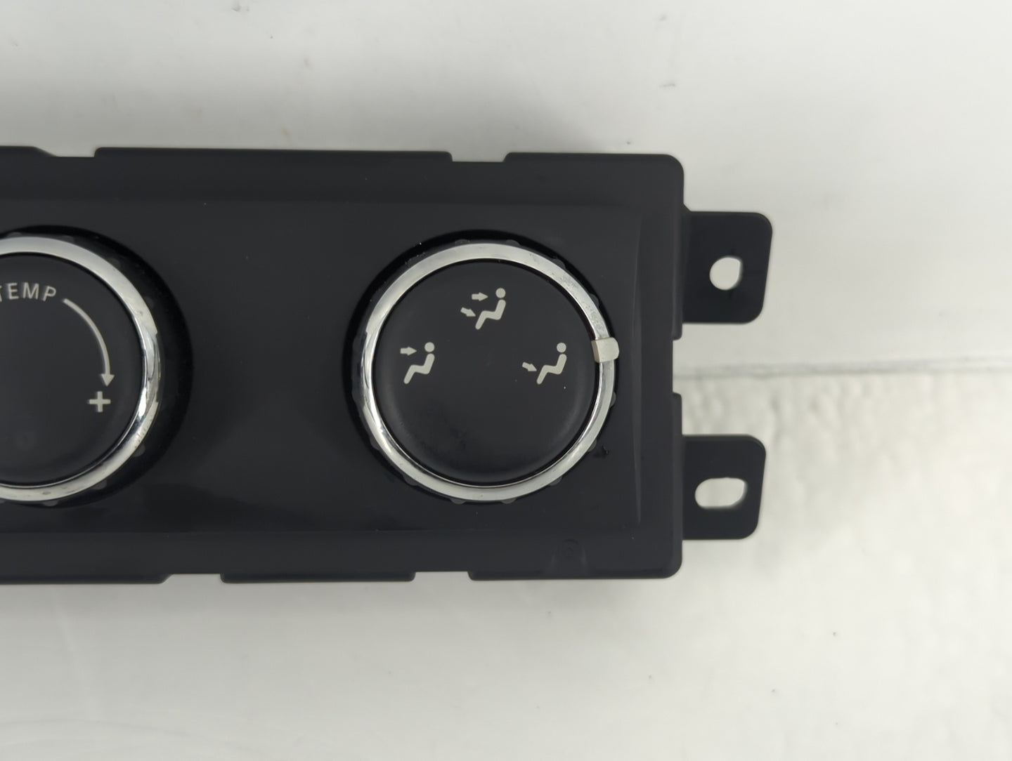 2009-2014 Volkswagen Routan Climate Control Module Temperature AC/Heater Replacement P/N:55111896AB Fits OEM Used Auto Parts
