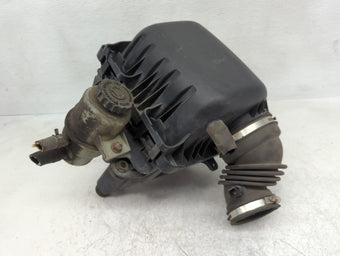 compare product 2009-2010 Volkswagen Routan Air Cleaner Intake-duct Hose Tube