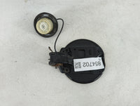2010 Volkswagen Routan Fuel Tank Door Lid Gas Tank - Oemusedautoparts1.com