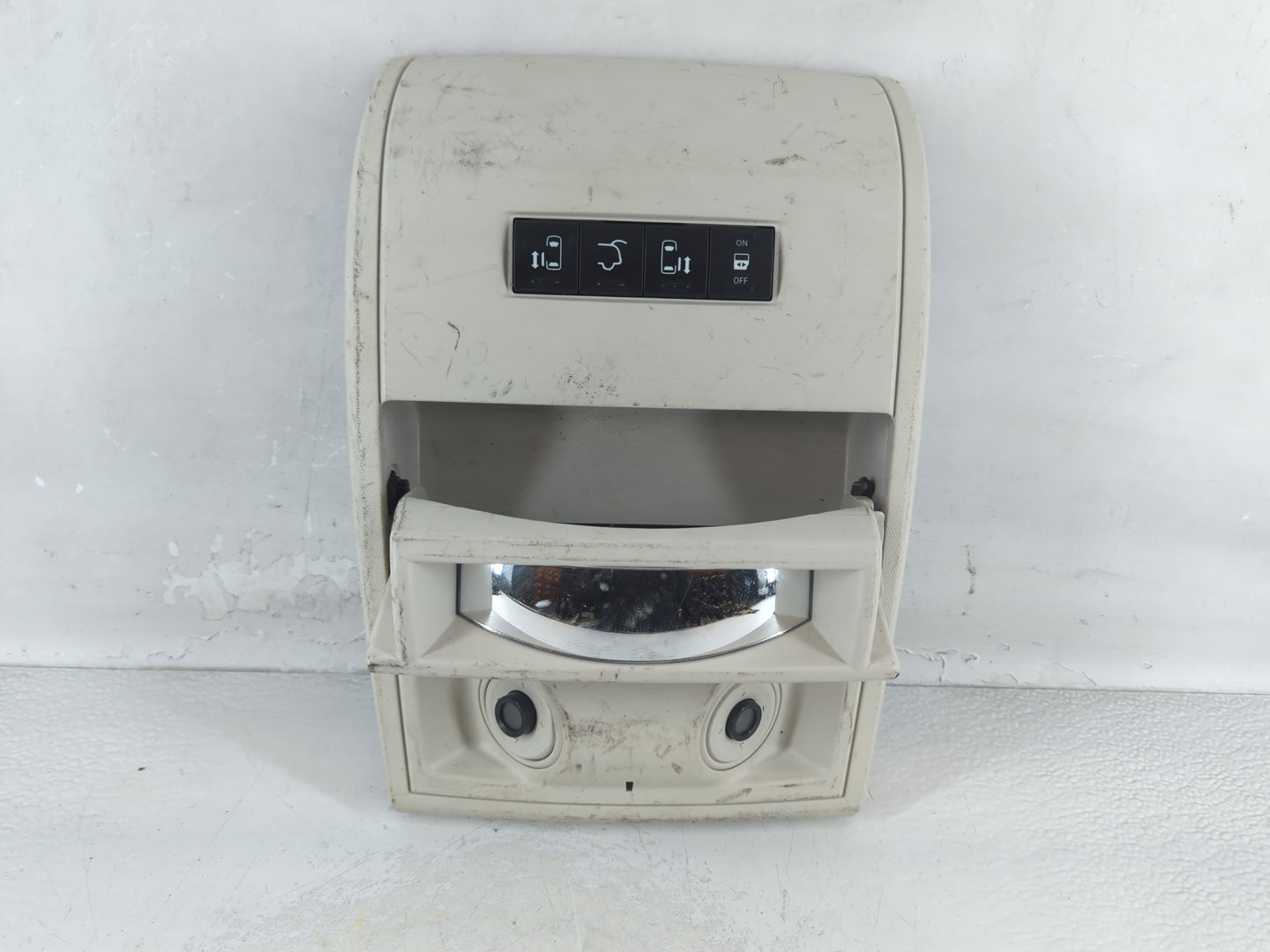 2009-2014 Volkswagen Routan Overhead Roof Console Interior Dome Light - Oemusedautoparts1.com