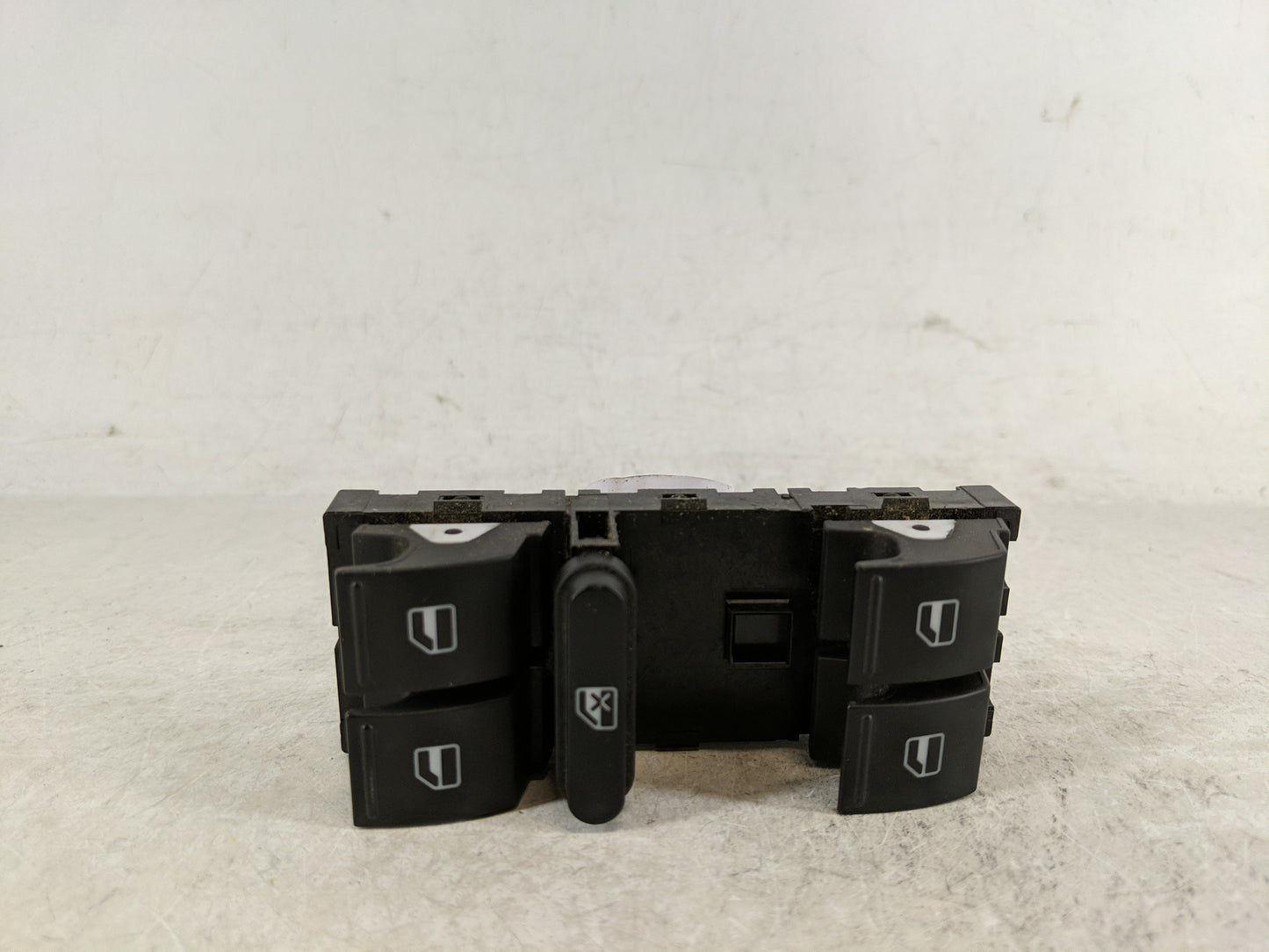 2009-2018 Volkswagen Tiguan Master Power Window Switch Replacement Driver Side Left Fits OEM Used Auto Parts - Oemusedautopa