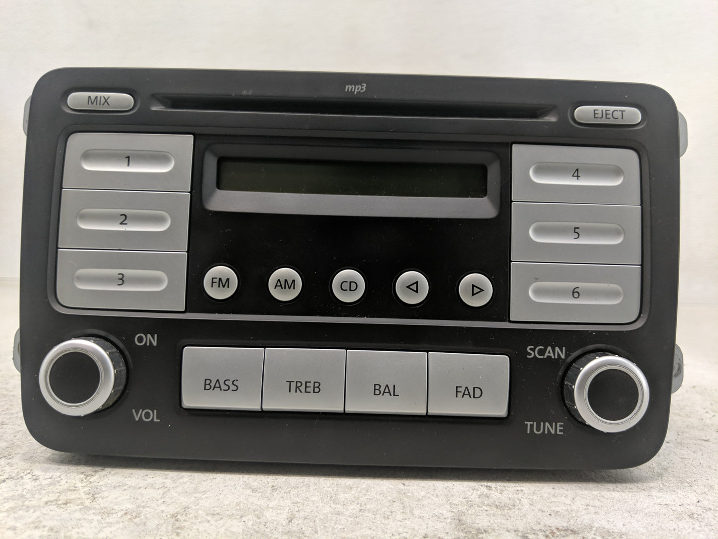 2009-2017 Volkswagen Tiguan Radio AM FM Cd Player Receiver Replacement P/N:1K0 035 161 Fits OEM Used Auto Parts - Oemusedaut