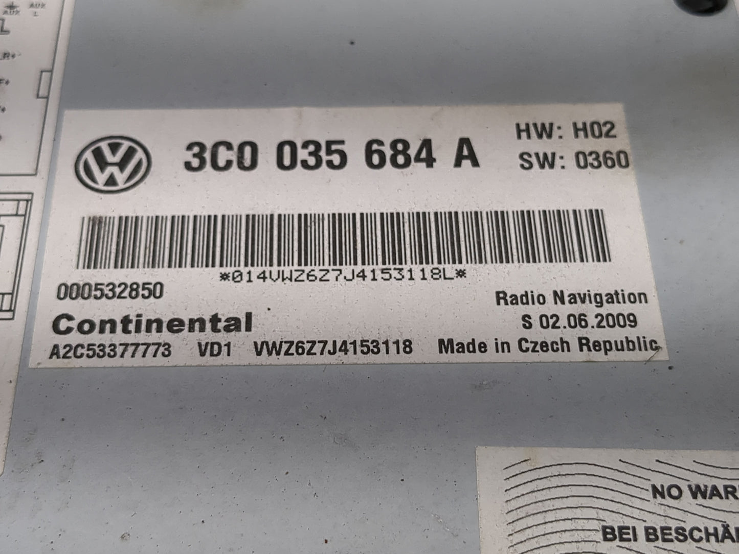 2009-2017 Volkswagen Tiguan Radio AM FM Cd Player Receiver Replacement P/N:3C0 035 684 A Fits OEM Used Auto Parts - Oemuseda