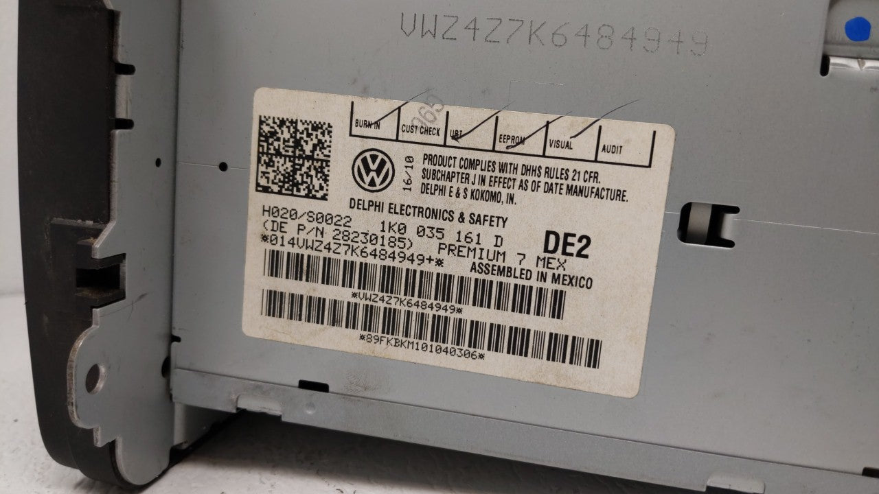 2009-2017 Volkswagen Tiguan Radio AM FM Cd Player Receiver Replacement P/N:28230185 Fits OEM Used Auto Parts - Oemusedautopa