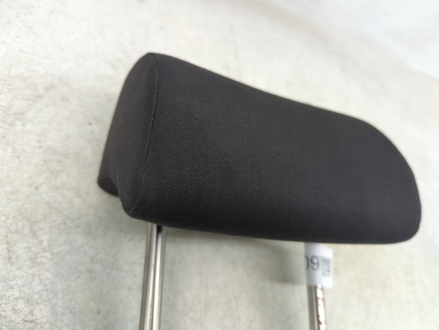 2009-2014 Volkswagen Tiguan Headrest Head Rest Rear Center Seat Fits Fits 2009 2010 2011 2012 2013 2014 OEM Used Auto Parts 