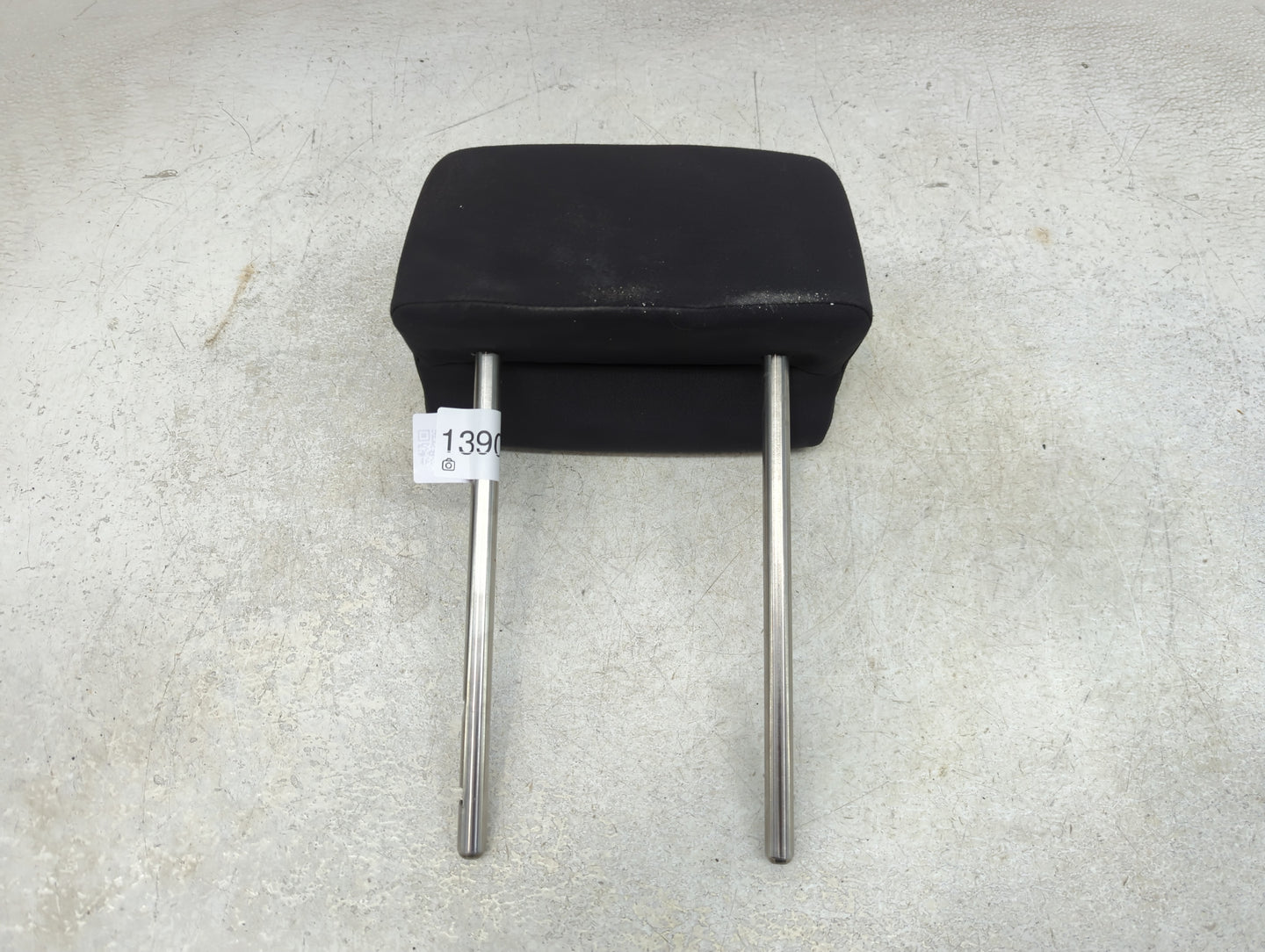 2009-2014 Volkswagen Tiguan Headrest Head Rest Rear Center Seat Fits Fits 2009 2010 2011 2012 2013 2014 OEM Used Auto Parts 