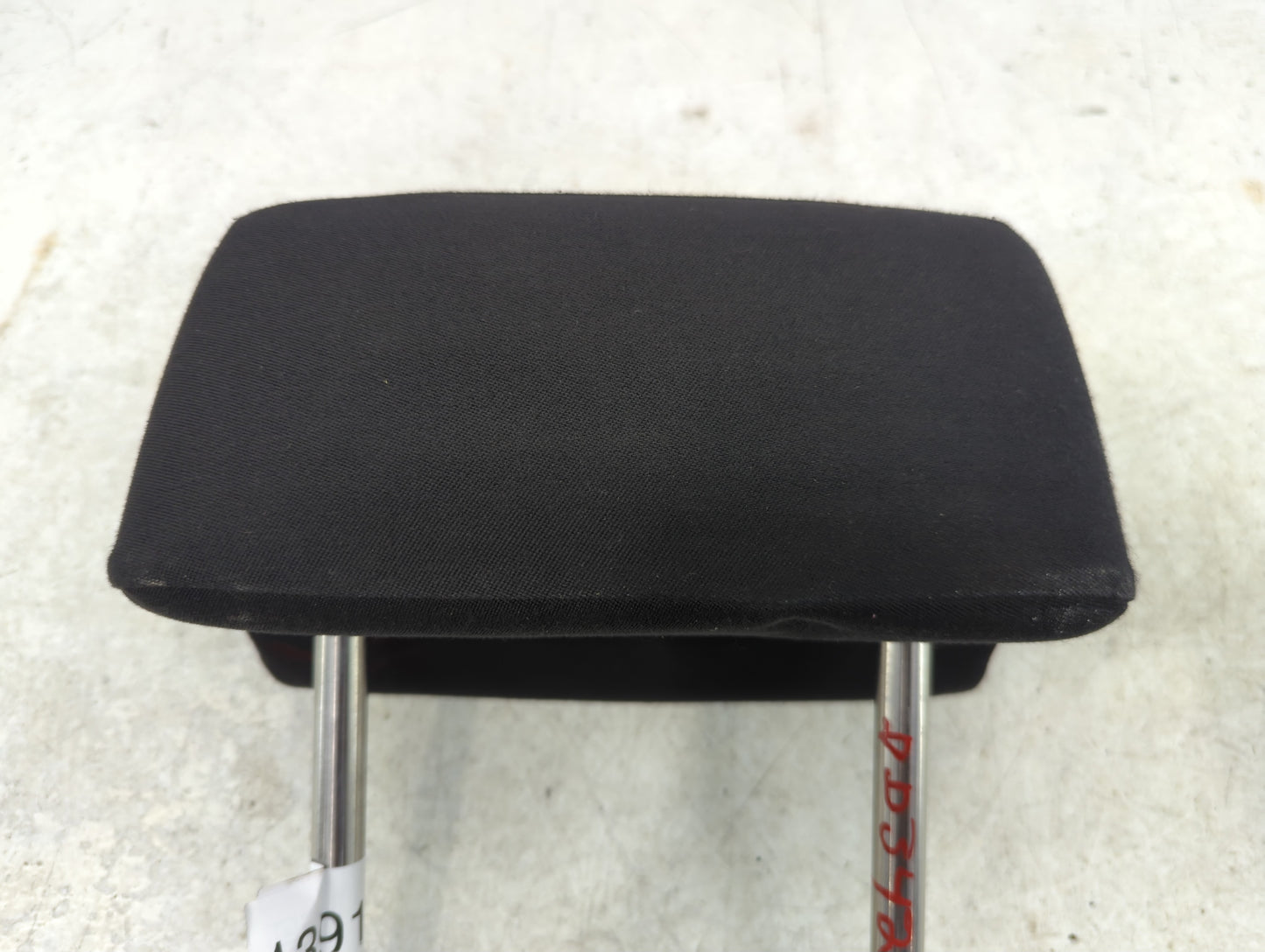 2009-2014 Volkswagen Tiguan Headrest Head Rest Rear Center Seat Fits Fits 2009 2010 2011 2012 2013 2014 OEM Used Auto Parts 
