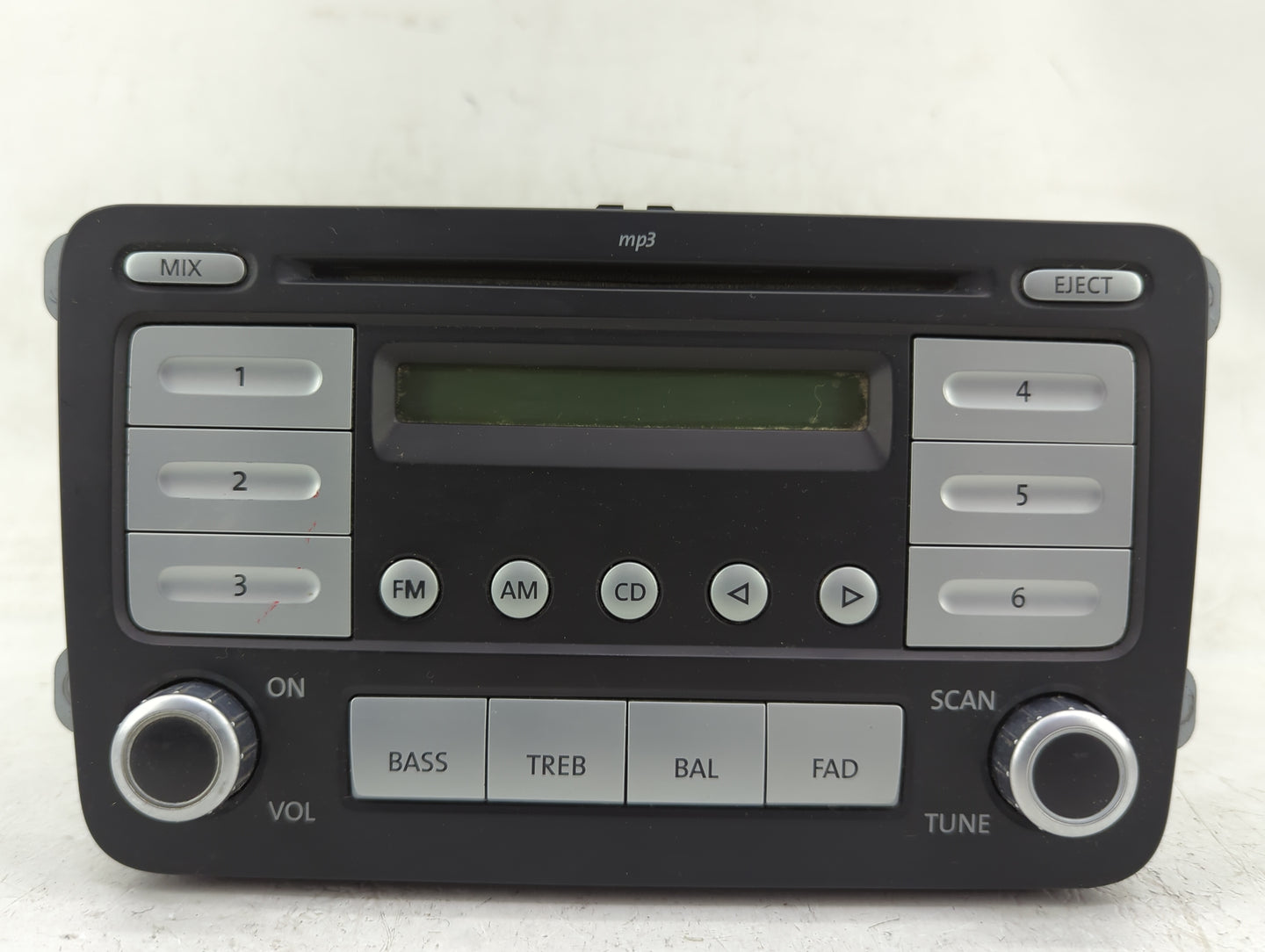 2009-2017 Volkswagen Tiguan Radio AM FM Cd Player Receiver Replacement P/N:28230185 Fits OEM Used Auto Parts - Oemusedautopa