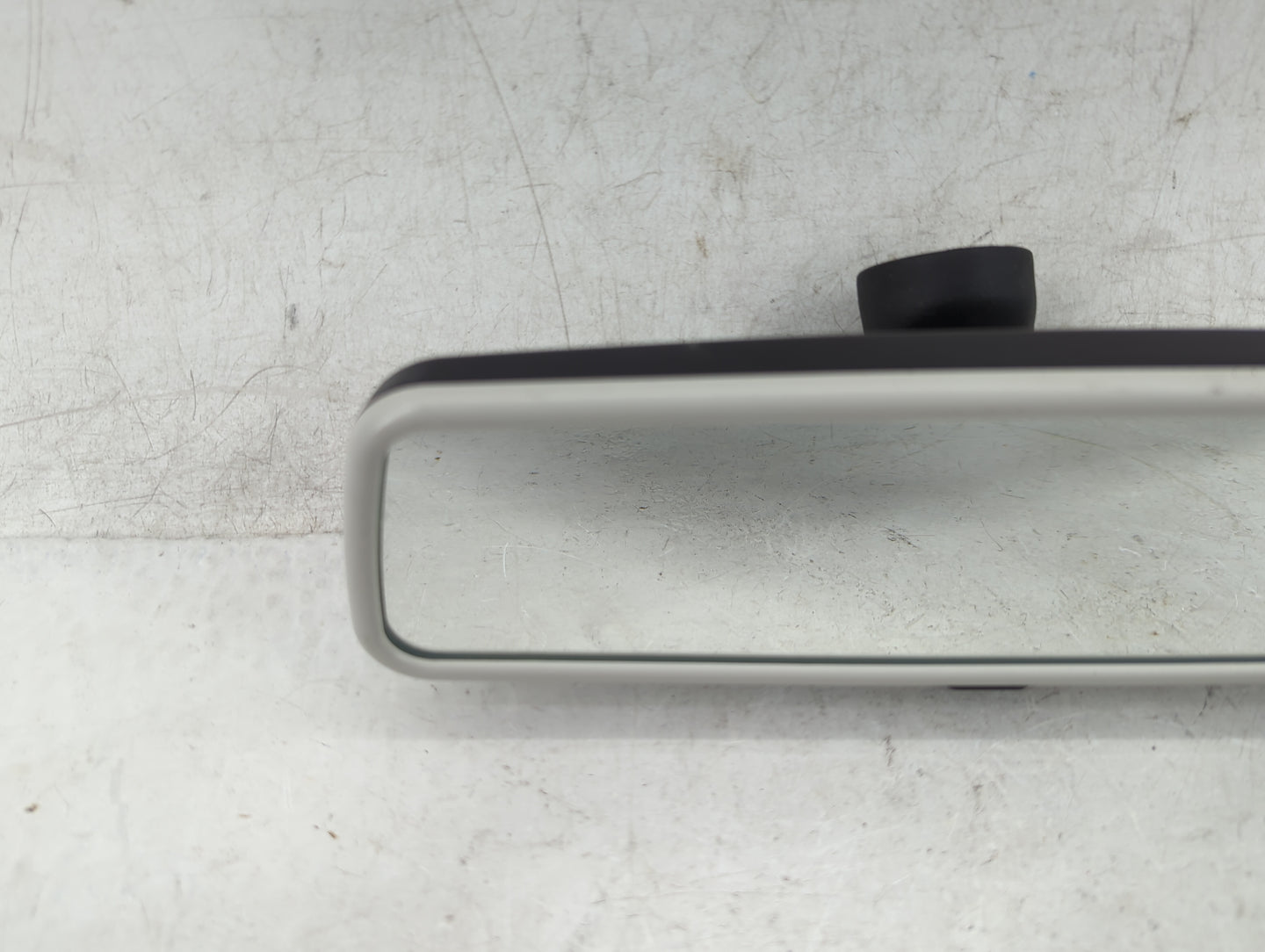 2009-2018 Volkswagen Tiguan Interior Rear View Mirror Replacement OEM Fits OEM Used Auto Parts - Oemusedautoparts1.com