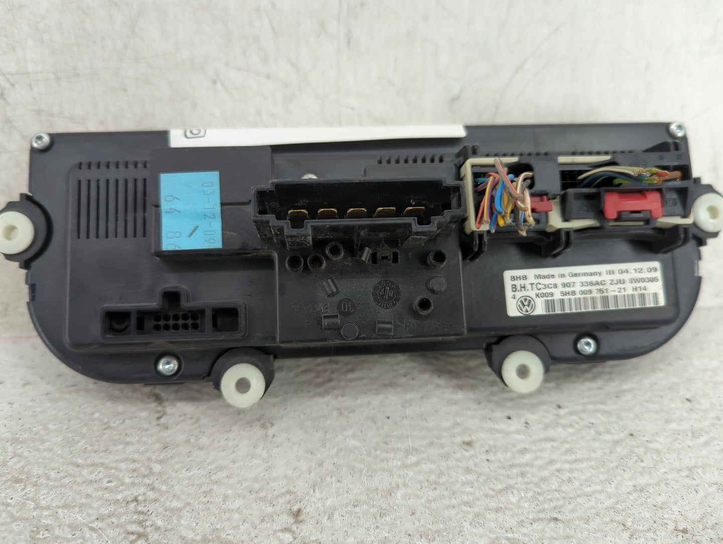 2010 Volkswagen Tiguan Climate Control Module Temperature AC/Heater Replacement P/N:3C8907336AC 5HB009751-21 Fits OEM Used A