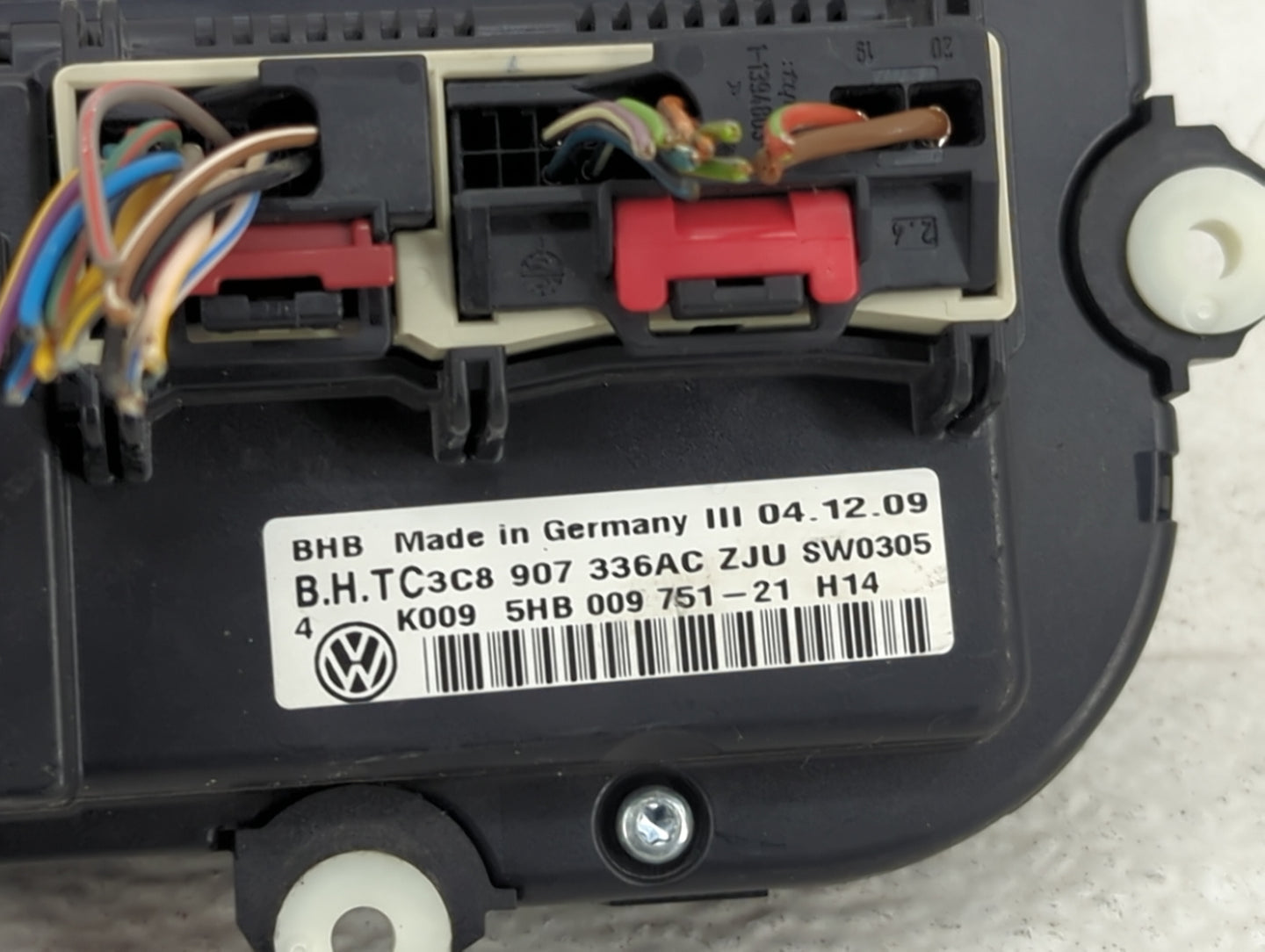 2010 Volkswagen Tiguan Climate Control Module Temperature AC/Heater Replacement P/N:3C8907336AC 5HB009751-21 Fits OEM Used A