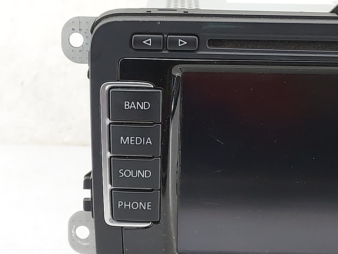 2009-2017 Volkswagen Tiguan Radio AM FM Cd Player Receiver Replacement P/N:3C0035684C A2C53413512 Fits OEM Used Auto Parts -