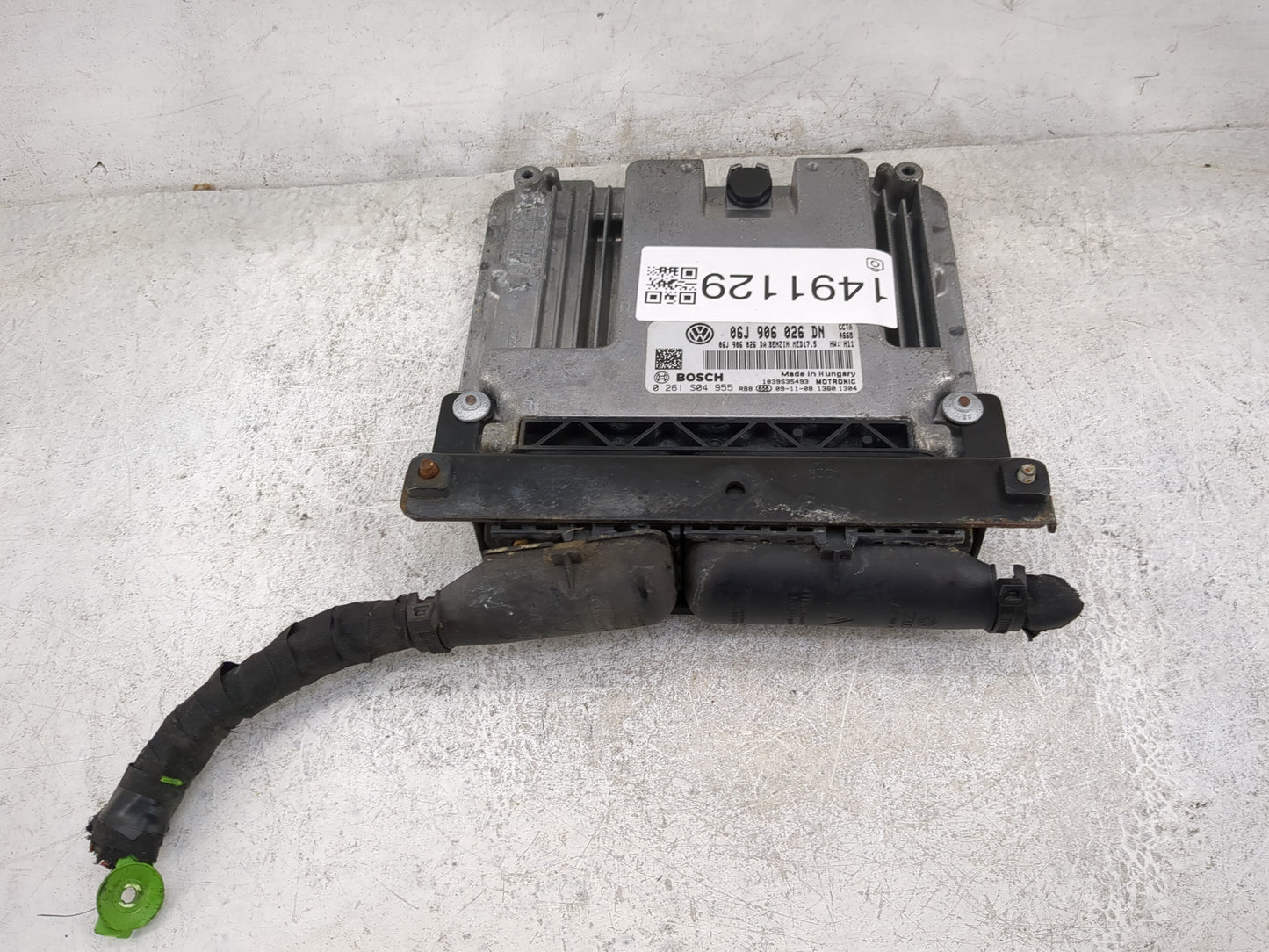2010 Volkswagen Tiguan PCM Engine Control Computer ECU ECM PCU OEM P/N:06J906026DN 0261S04955, 06J906026DA Fits OEM Used Aut