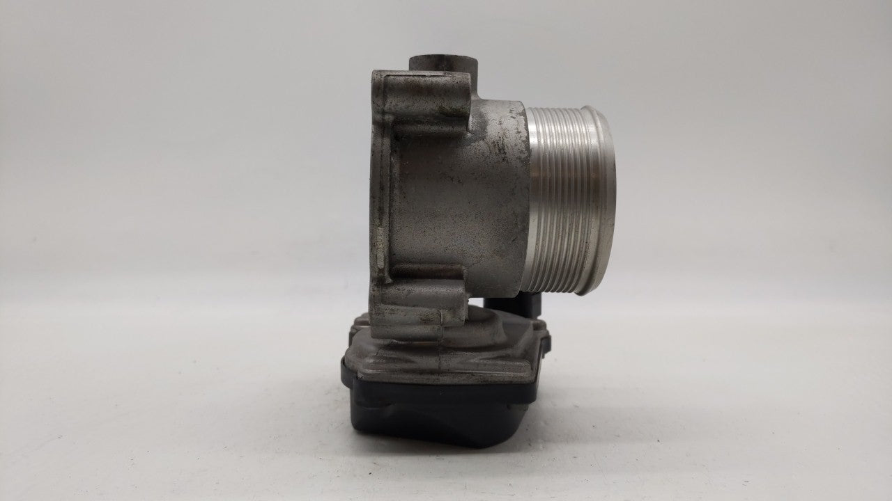 2009-2018 Volkswagen Tiguan Throttle Body P/N:E8-2103-0-09305-00485 06F 133 062 E Fits OEM Used Auto Parts - Oemusedautopart