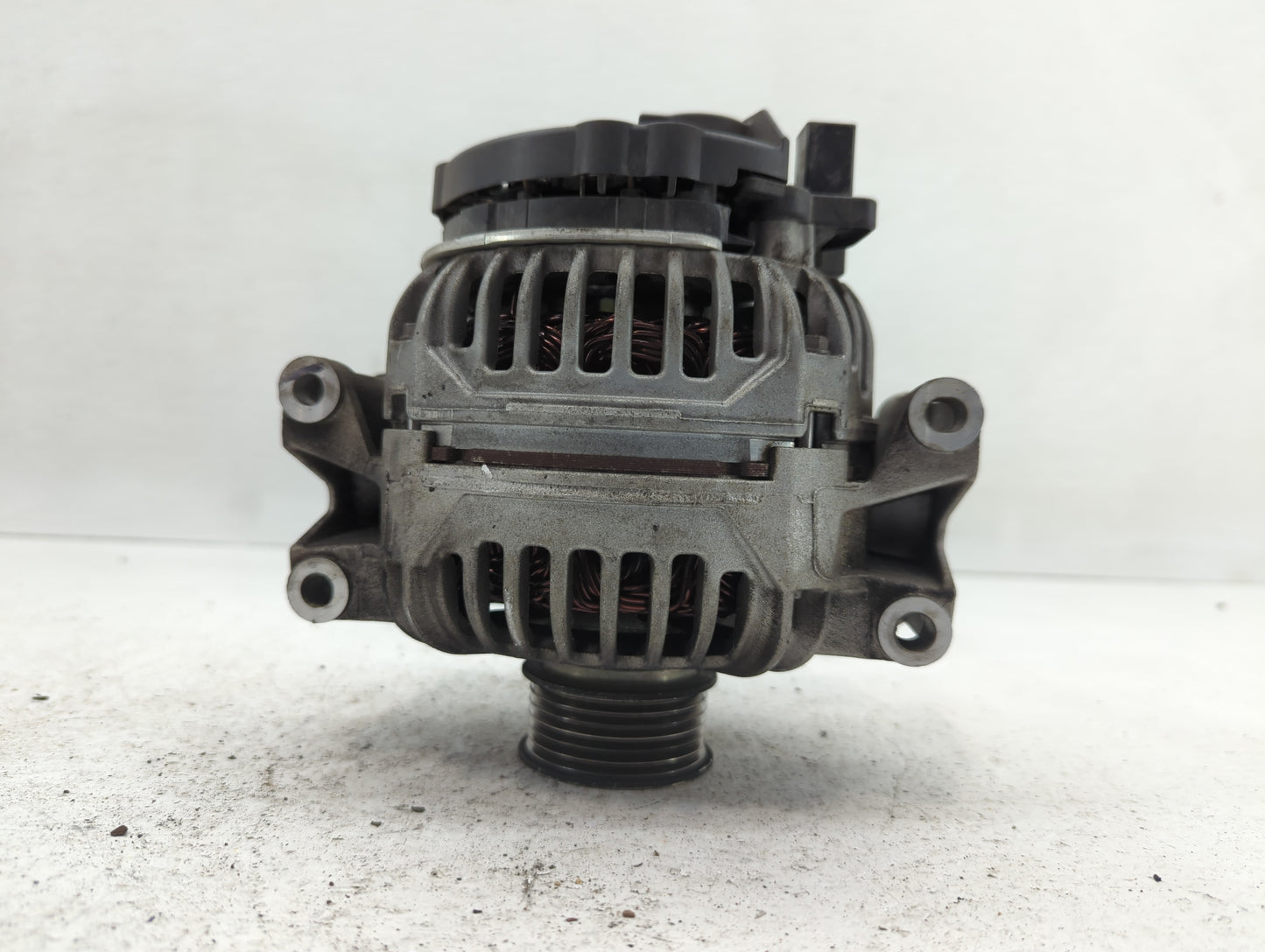 2009-2018 Volkswagen Tiguan Alternator Replacement Generator Charging Assembly Engine OEM P/N:06B 903 016AB Fits OEM Used Au