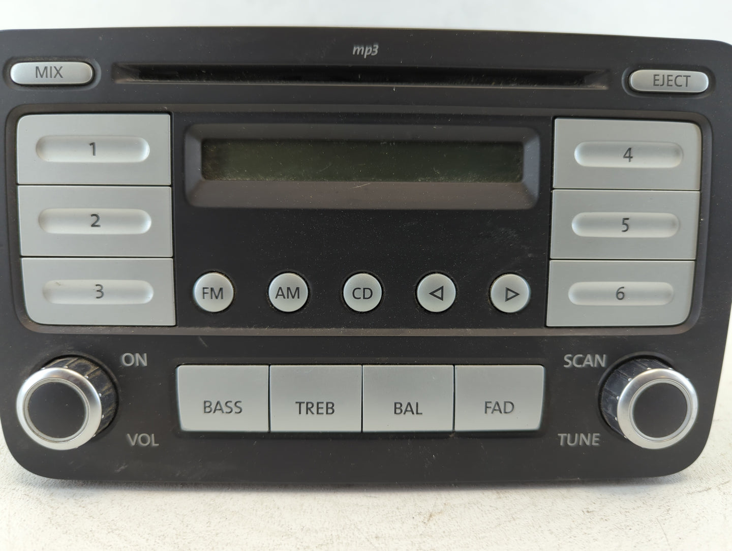 2009-2017 Volkswagen Tiguan Am Fm Cd Player Radio Receiver - Oemusedautoparts1.com