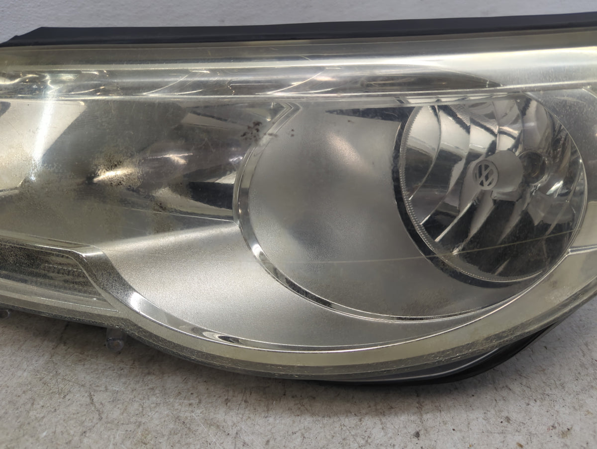 2009-2011 Volkswagen Tiguan Driver Left Oem Head Light Headlight Lamp - Oemusedautoparts1.com