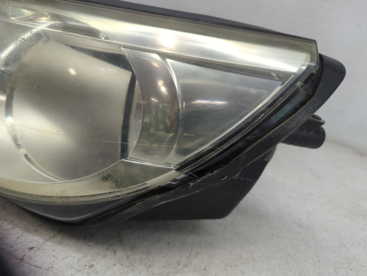 2009-2011 Volkswagen Tiguan Driver Left Oem Head Light Headlight Lamp - Oemusedautoparts1.com