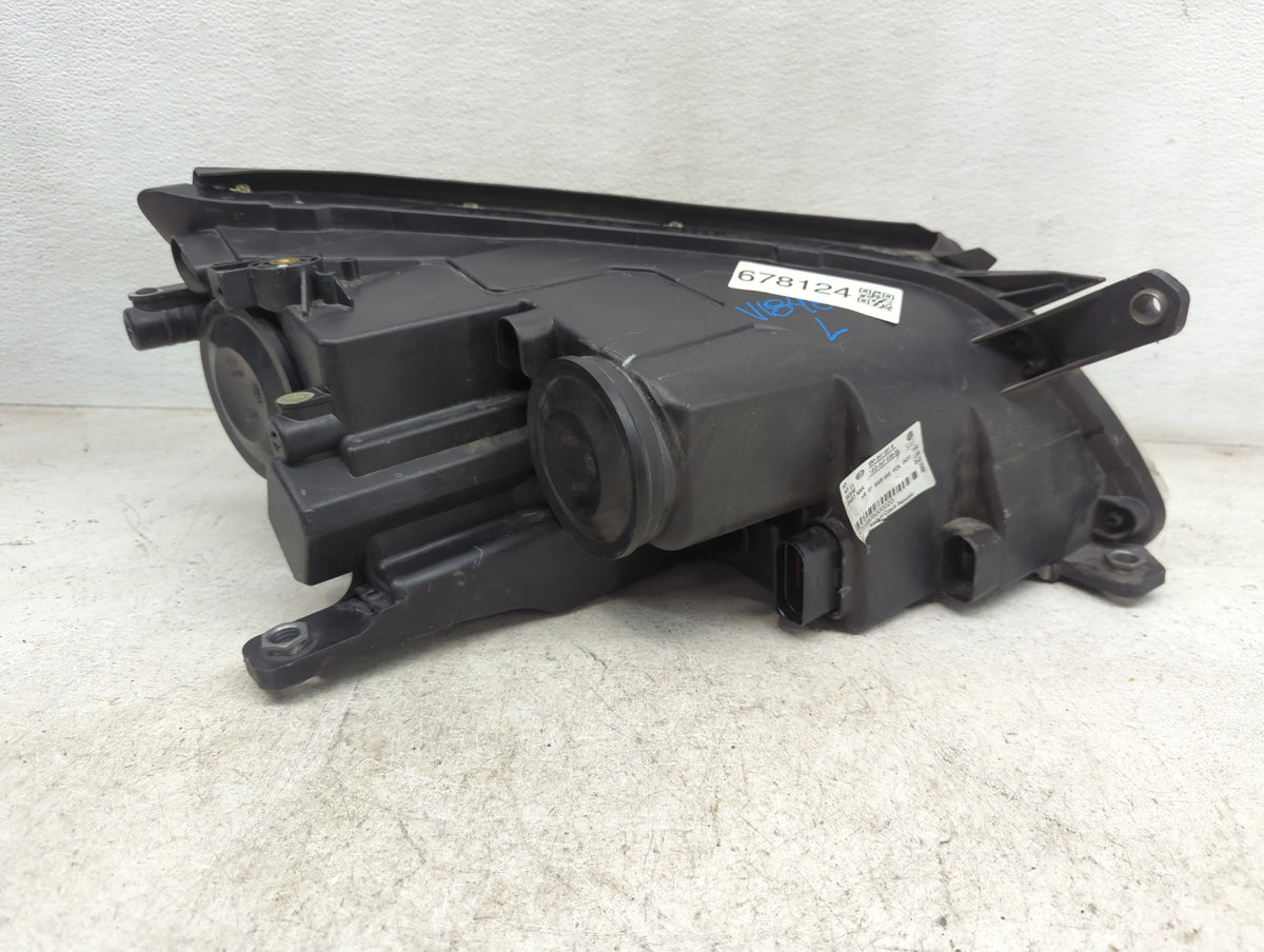 2009-2011 Volkswagen Tiguan Driver Left Oem Head Light Headlight Lamp - Oemusedautoparts1.com